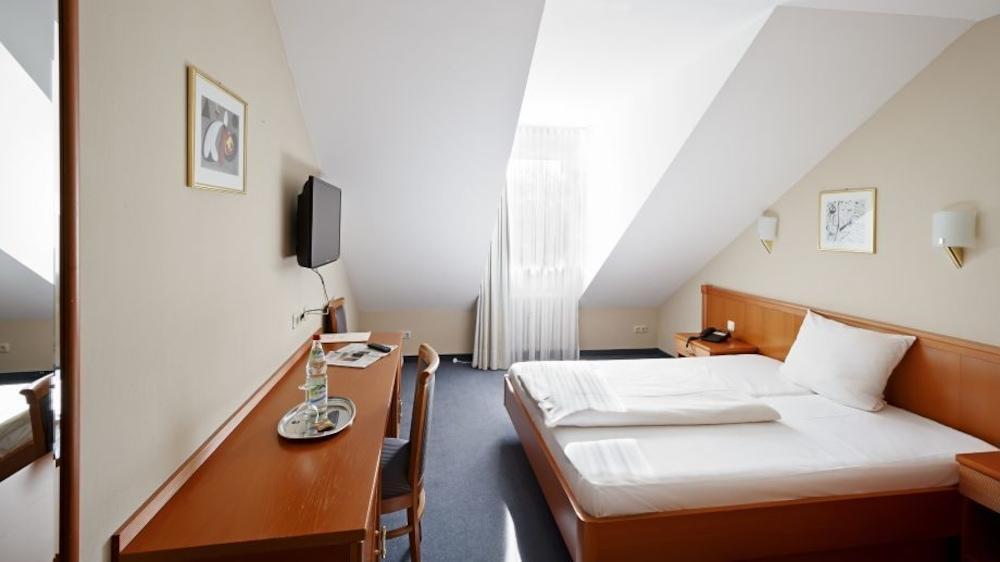 Hotel Blutenburg Munich Extérieur photo