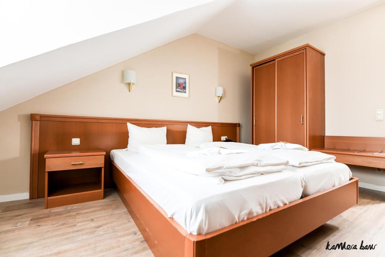 Hotel Blutenburg Munich Extérieur photo