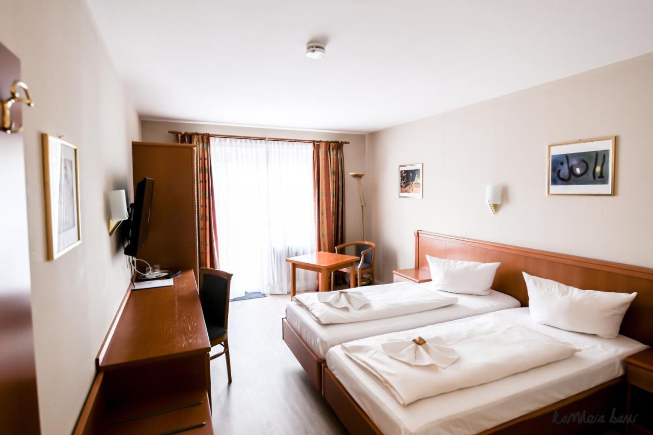 Hotel Blutenburg Munich Extérieur photo