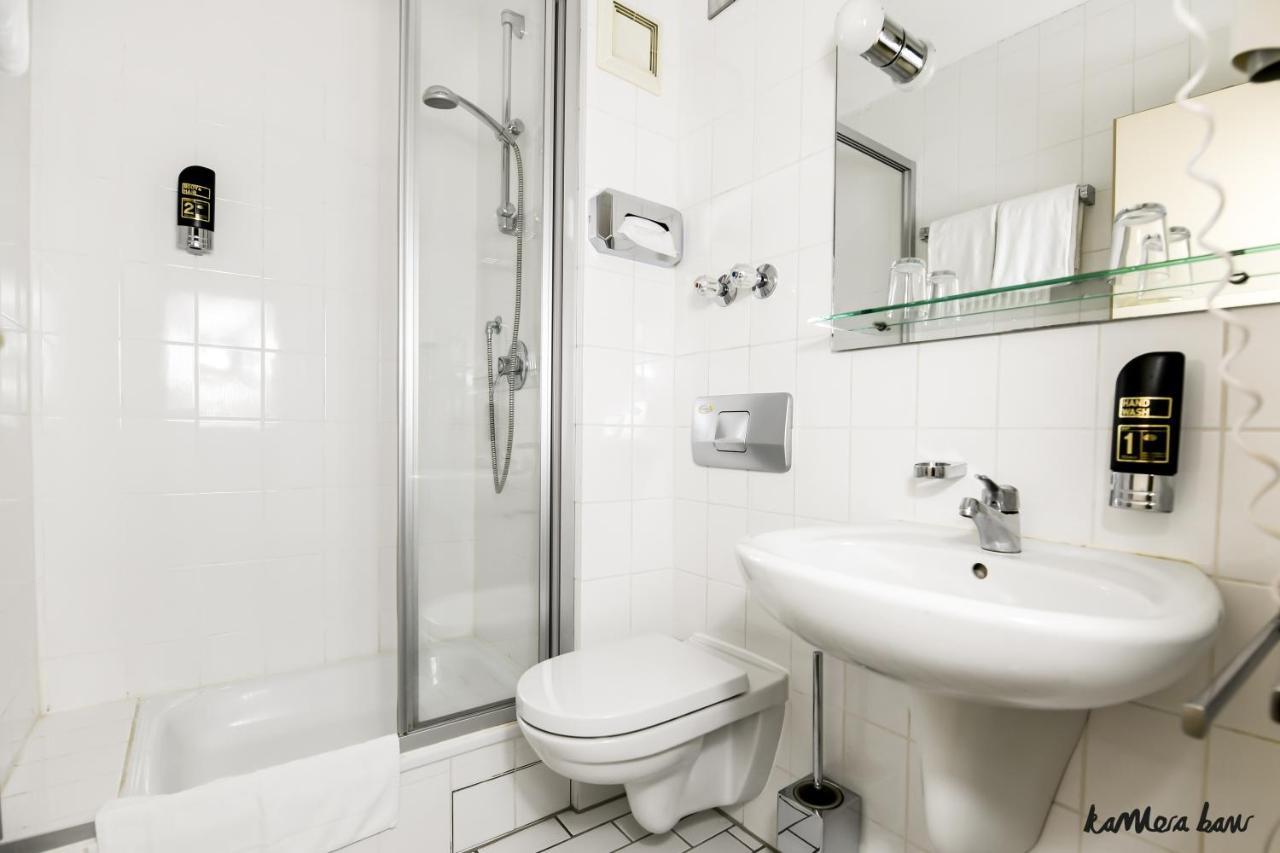 Hotel Blutenburg Munich Extérieur photo