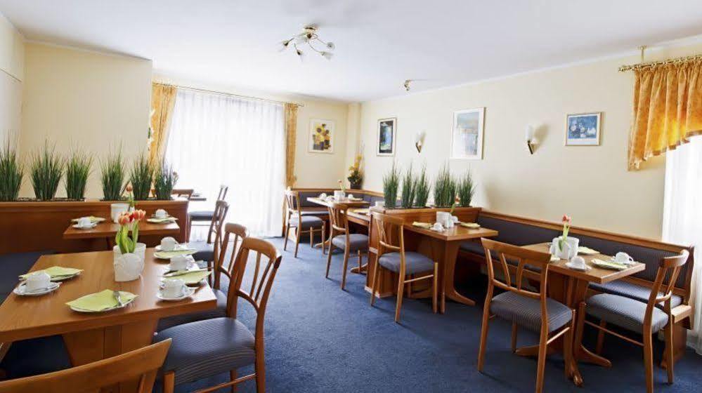 Hotel Blutenburg Munich Extérieur photo